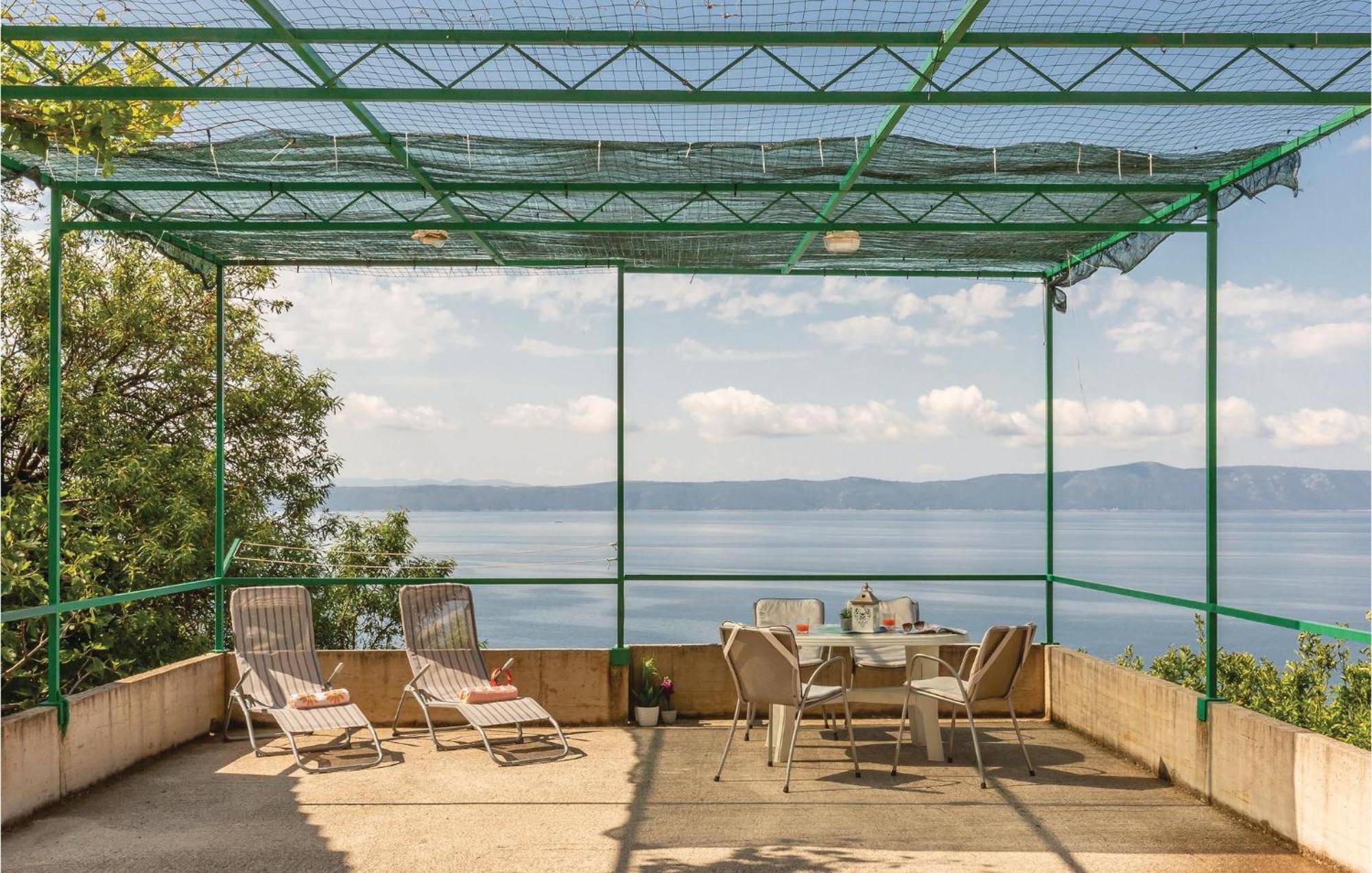 Awesome Home In Podgora With Kitchen Kültér fotó